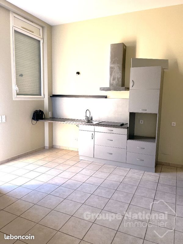 Appartement 2 pièces 35 m² · à L'Isle-sur-la-Sorgue · 35 m² · 635 €/mois