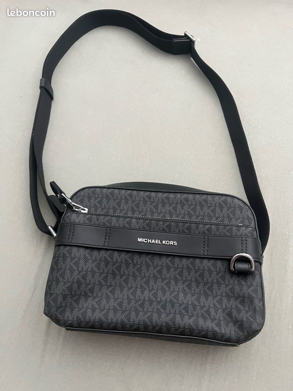 Sacoche Michael Kors peu porté sans facture (image 1)
