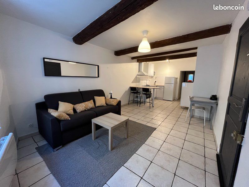 Appartement 1 pièce 30 m² · à Saint-Chamas · 30 m² · 530 €