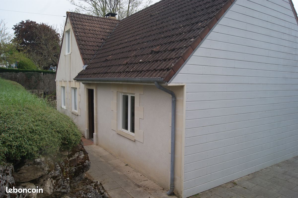 Maison 8 pièces 305 m² · à Vineuil · 305 m² · 398 000 €