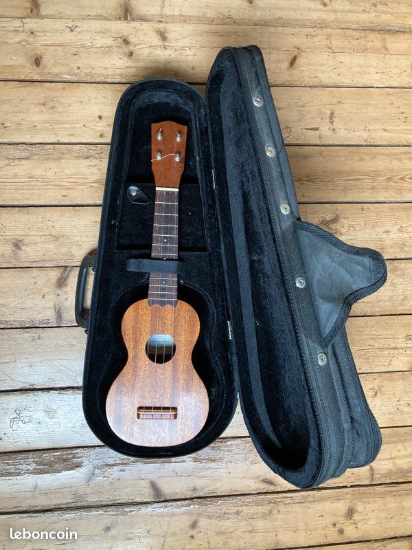 Ukulele dominique chevalier (image 2)