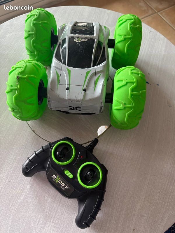 Exost Voiture télécommandée Tout-Terrain Verte 360 Tornado