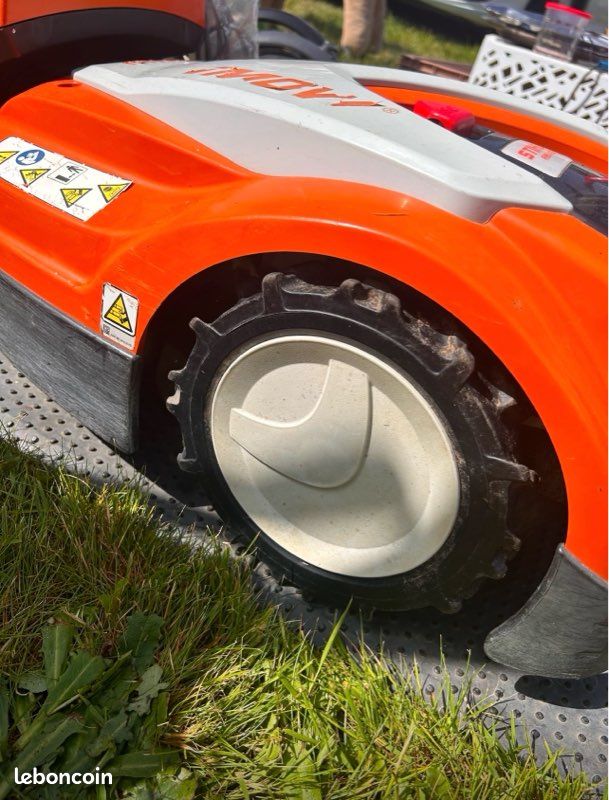 Robo tondeuse Stilh (image 2)