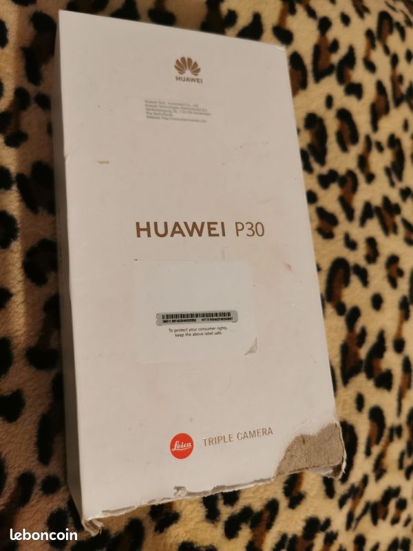 Huawei P30 comme neuf dans son emballage d'origine débloqué tout opérateur. État : comme neuf (image 3)