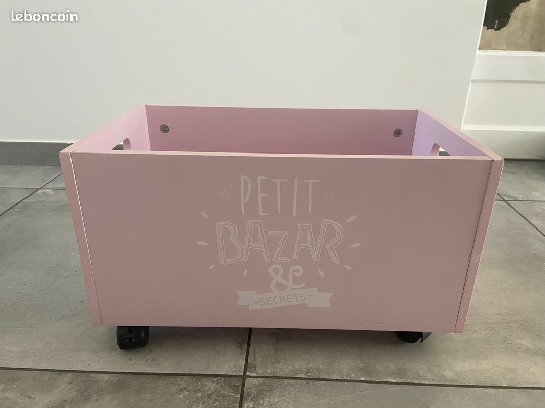Coffre de rangement (image 1)
