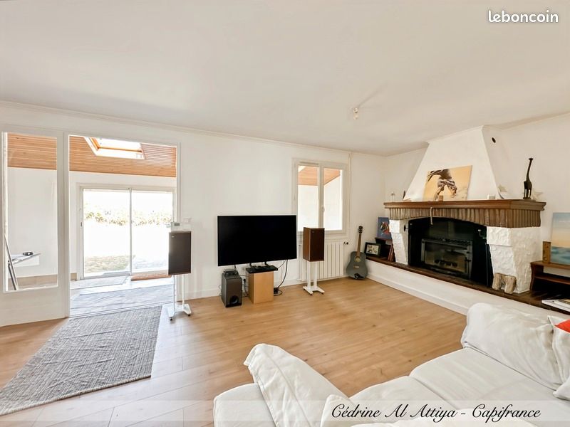 Maison 3 pièces 92 m² · à Saint-Xandre · 92 m² · 273 000 €