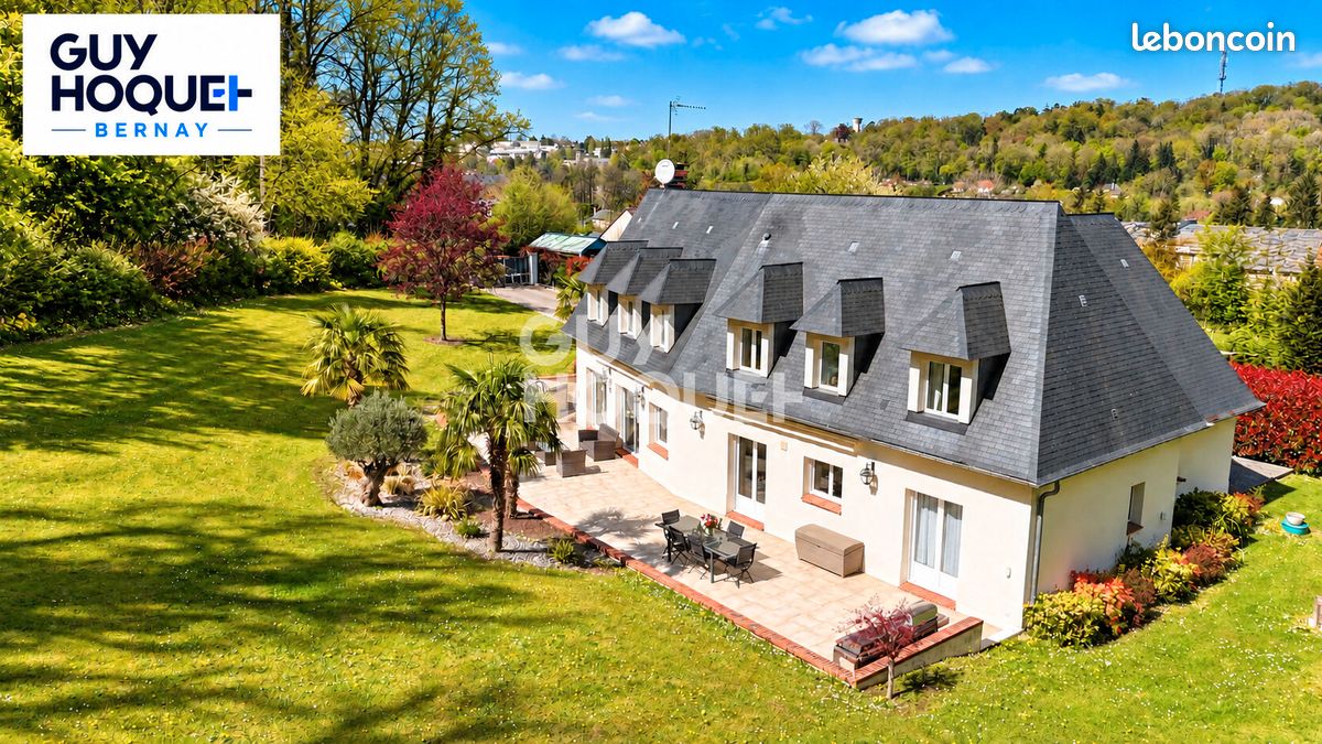 Maison 6 pièces 176 m² · à Bernay · 176 m² · 415 000 €