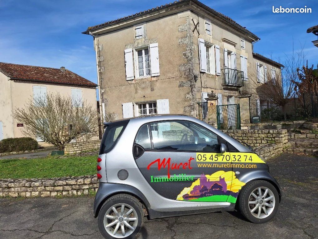 Maison 5 pièces 121 m² · à Agris · 121 m² · 38 000 €