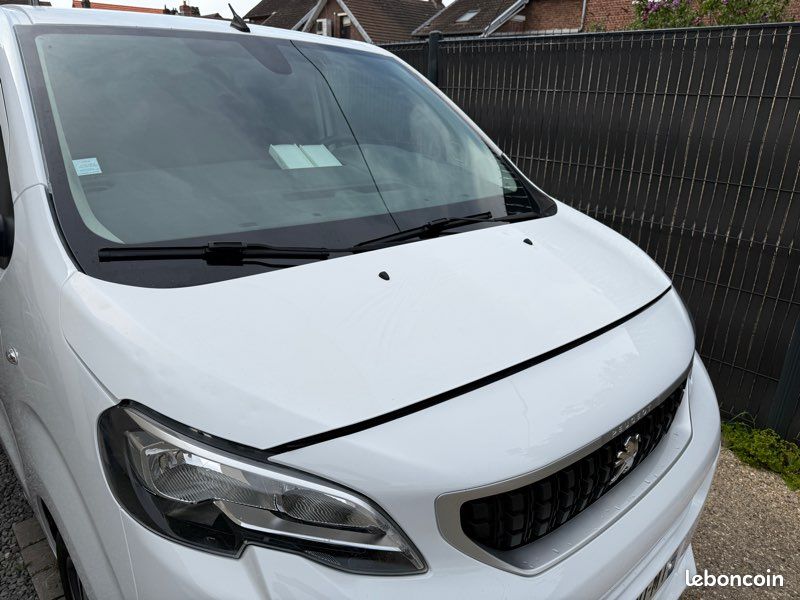 Capot Citroën Jumpy / Spacetourer / Peugeot Expert / Traveller (2016–>) (image 1)