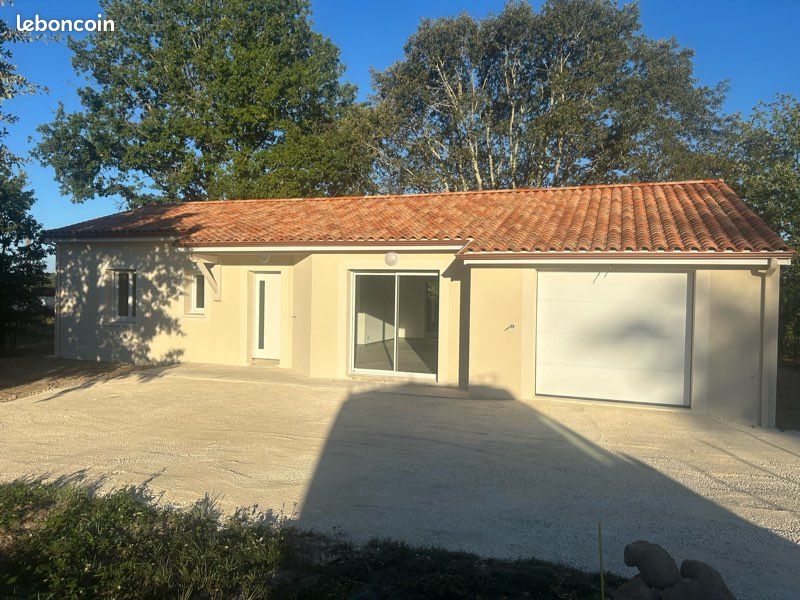 Maison 4 pièces 100 m² · à Eyraud-Crempse-Maurens · 100 m² · 220 000 €
