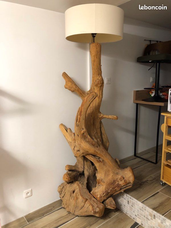 Luminaire artisanal en bois flotté (image 1)