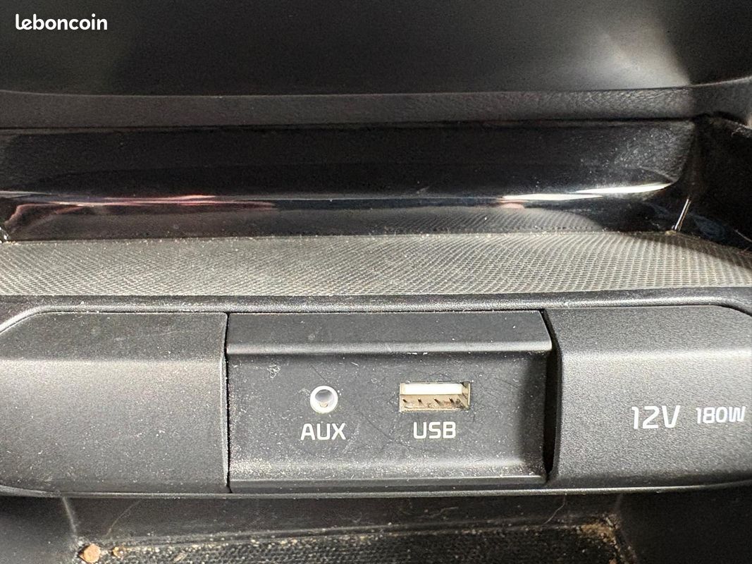 Kia STONIC 1.0 T-GDI 120CH ISG PREMIUM DCT7 EURO6D-T (image 19)
