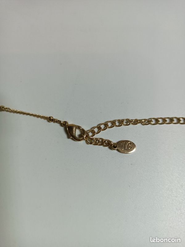 Collier (image 3)