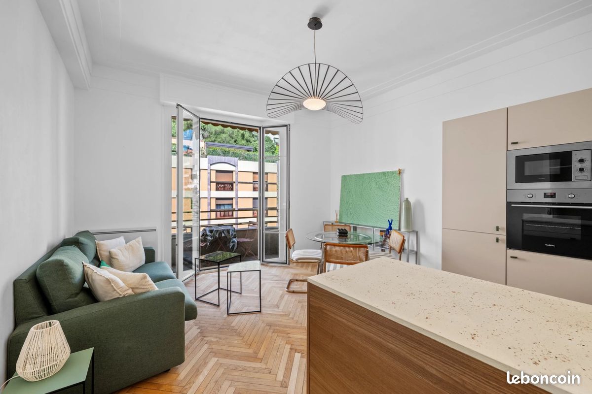 Appartement 2 pièces 49 m² · à Nice · 49 m² · 320 000 €
