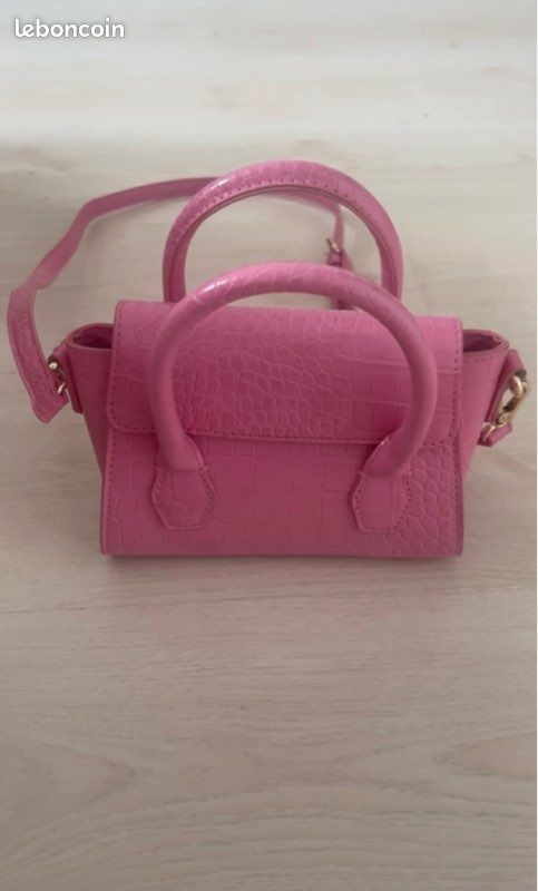 Petit sac rose (image 2)