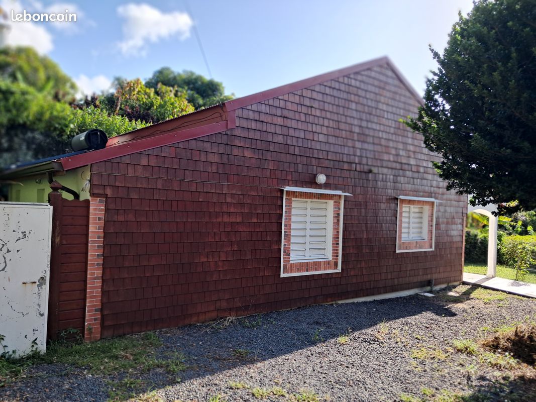 Maison 3 pièces 82 m² · à Bouillante · 82 m² · 250 000 €