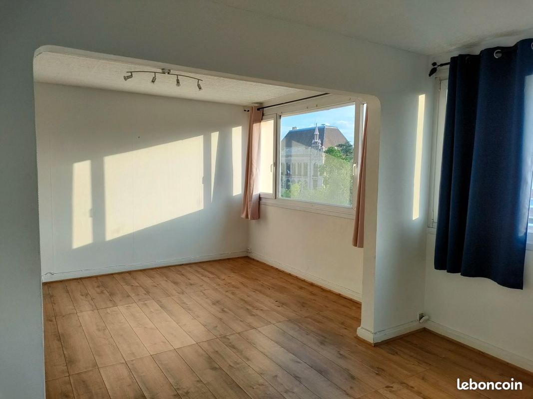 Appartement 5 pièces 87 m² · à Marcq-en-Baroeul · 87 m² · 1 250 €/mois