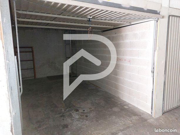 Parking/box 12 m² SAUSSET LES PINS
