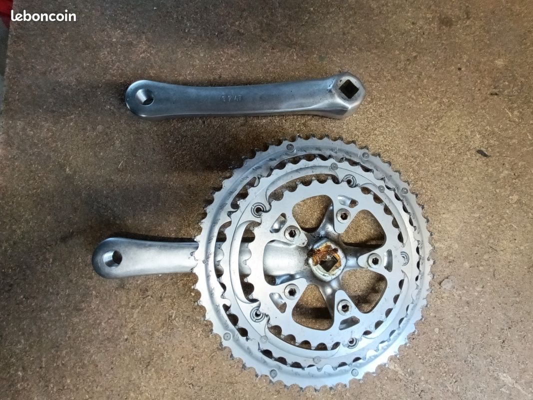 Pédalier Campagnolo Triple Plateaux - Vélo Route/course - Alu Argenté - Italie