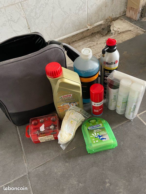 Kit neuf avec Sacoche entretiens auto Volkswagen (image 1)