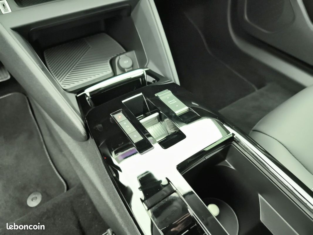 CITROEN e-C4 X 136 ch autonomie standard Automatique Business (image 12)
