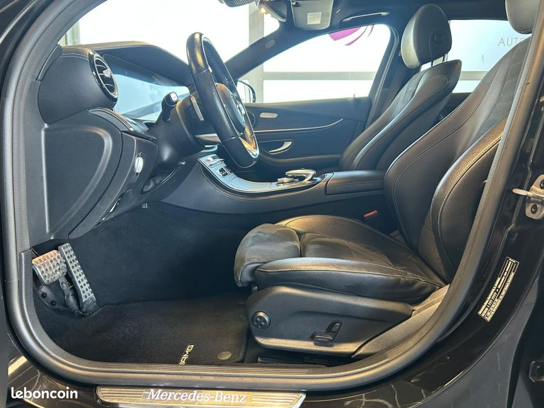 MERCEDES CLASSE E E 220 D - BVA 9G-Tronic BERLINE - AMG Line - TOIT OUVRANT - CAMERA 360 - ENTRETIEN COMPLET - 2EME (image 9)