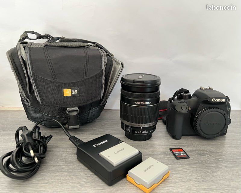 Canon EOS 1000D + objectif 18-200mm (image 1)