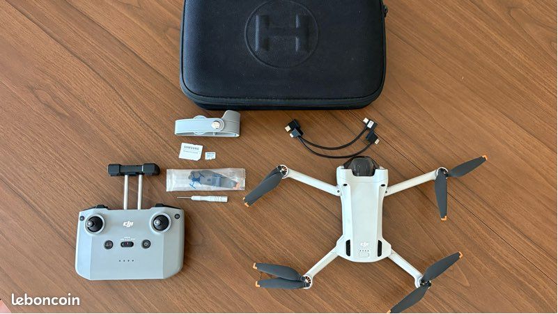 Drone DJI Mini 3 Pro (image 1)