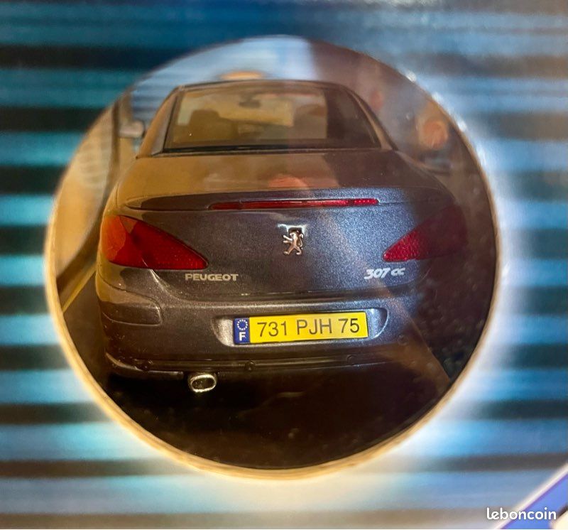 Modèle Réduit Solido Peugeot 307 CC 1/18 (2003) - Dans Son Blister D'origine - Occasion