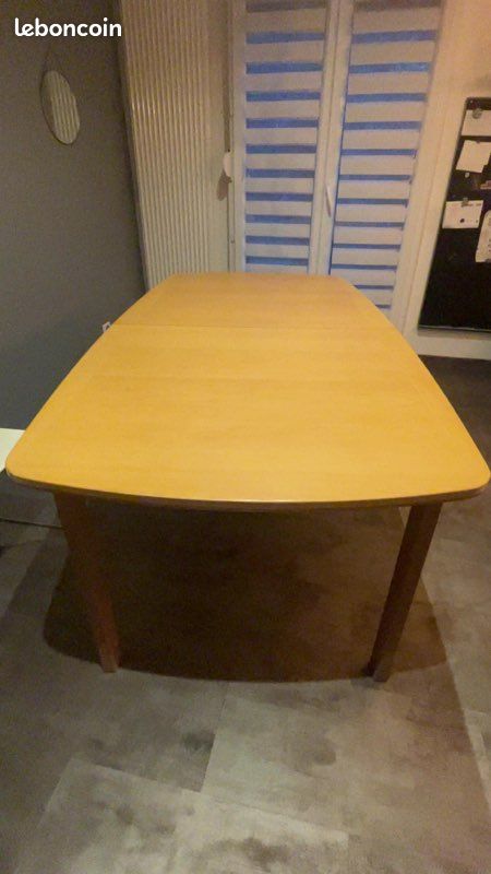 Table salle à manger 10/12 personnes (image 3)