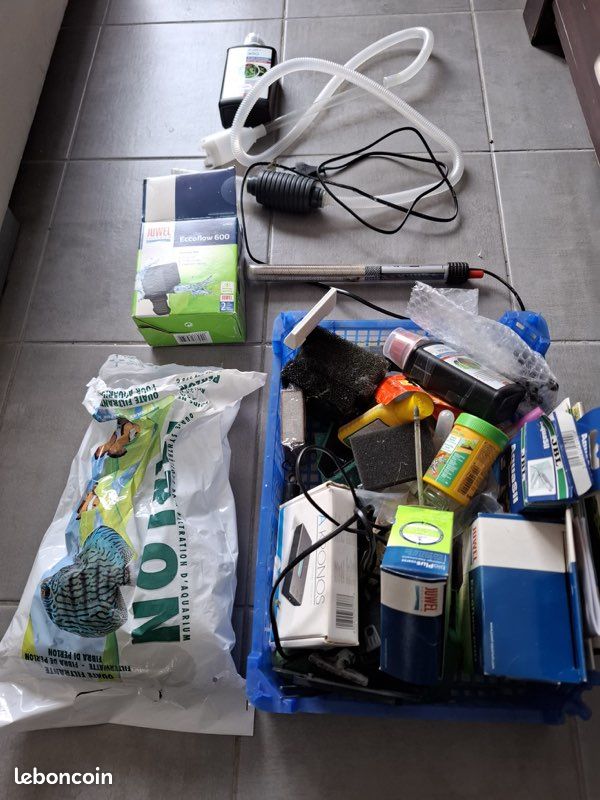 Aquarium JUWEL de 120L + meuble (image 3)
