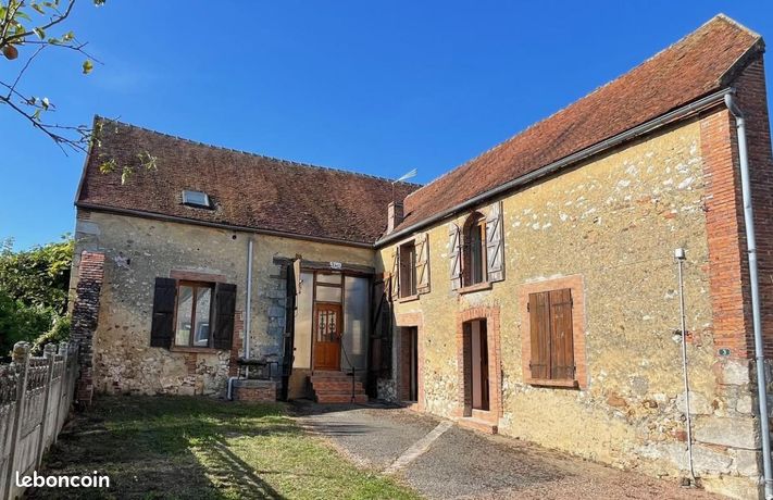 Maison 8 pièces 236 m²