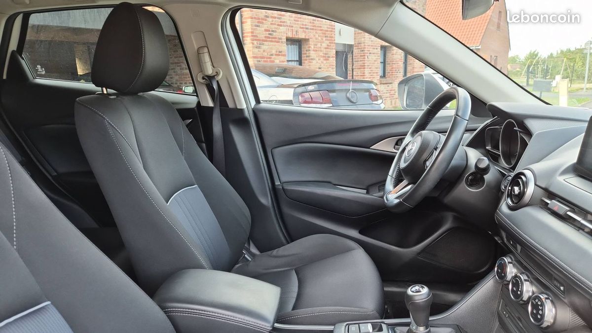 Mazda CX-3 2.0 Skyactiv-G 121 Dynamique (image 29)