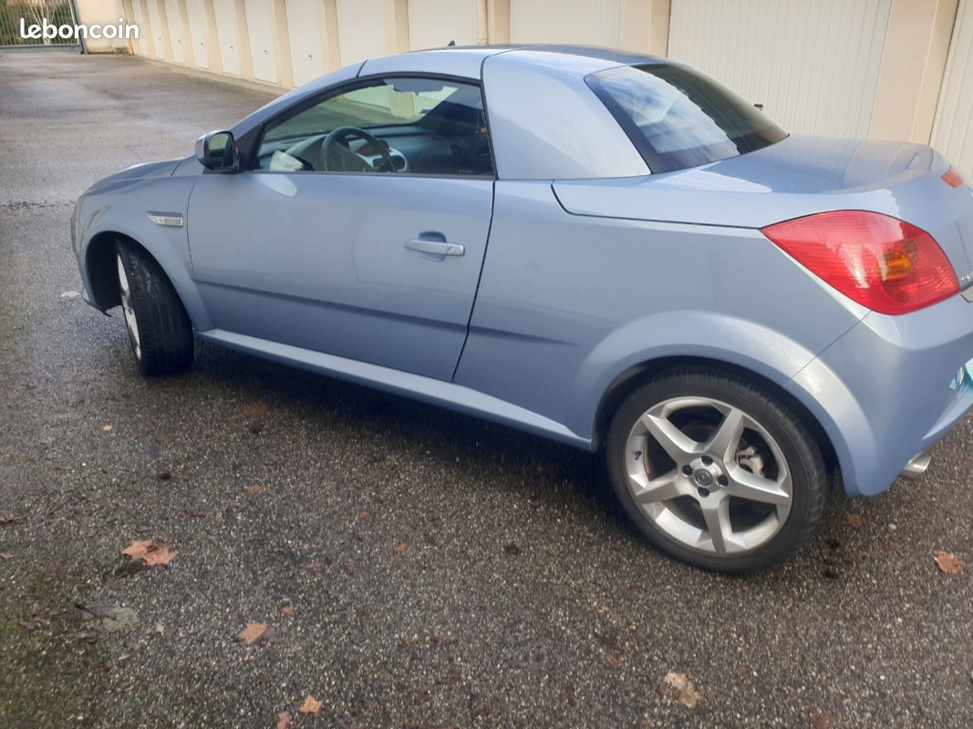 Vente Opel Tigra Twintop 1.8 2004 (image 15)