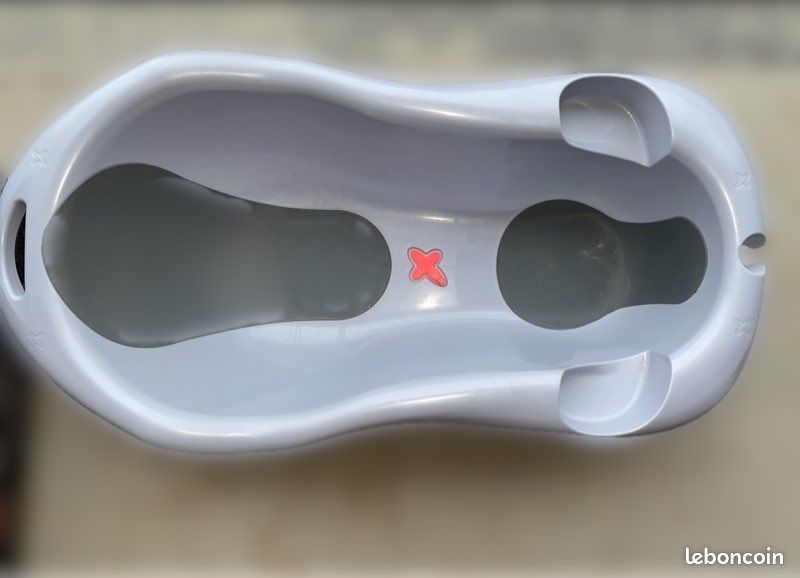 Baignoire bébé Tigex sur pied grâce au support pour baignoire Anatomy (image 1)