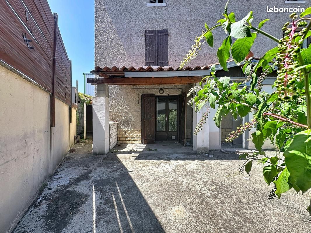 Appartement 2 pièces 28 m² · à Villefranche-sur-Saône · 28 m² · 83 000 €