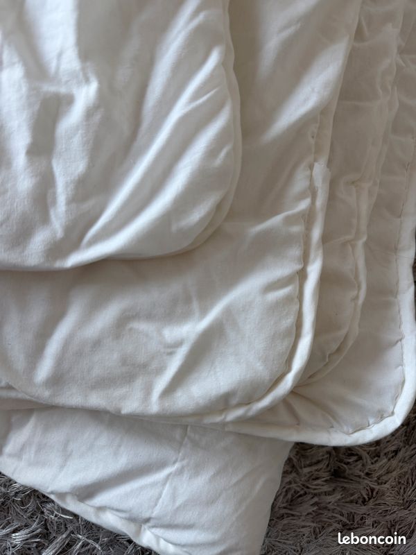 Couette IKEA 160 x 200 (image 2)
