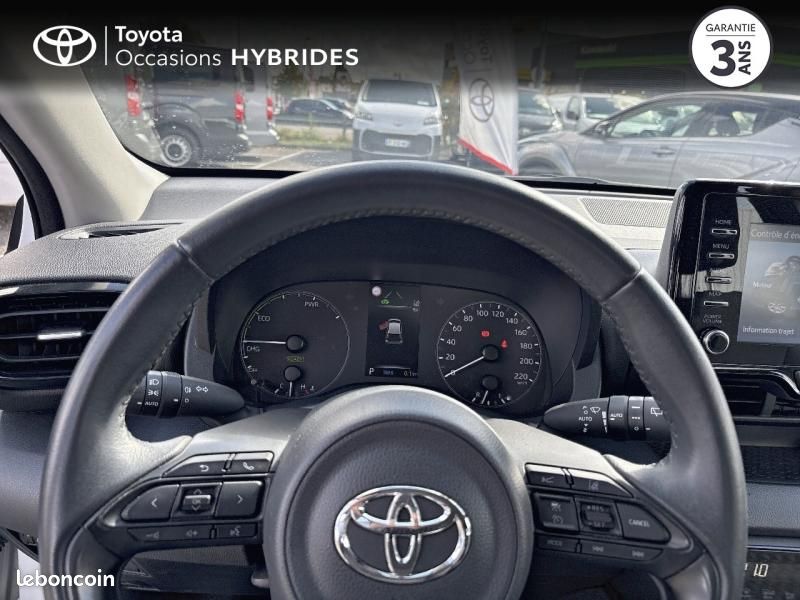 Toyota Yaris 116h Dynamic 5p MY22 (image 13)