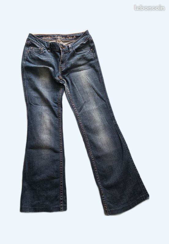 Jean bleu de la marque Esprit (image 1)