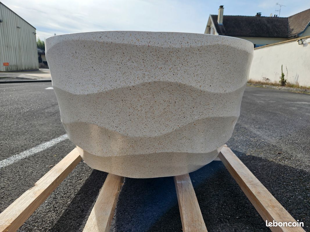 ❤️ Baignoire en pierre pleine – Un objet architectural pour salle de bain contemporaine (dispo en stock) (image 3)