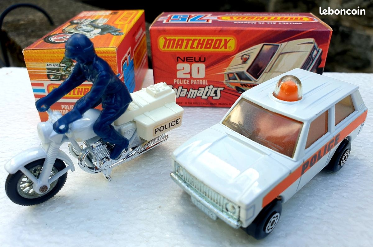 MATCHBOX - N°20 - MB20S RANGE ROVER SECURITE PARIS DAKAR N°81