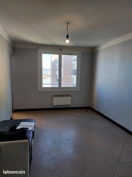 Appartement 4 pièces 59 m² · à Marseille · 59 m² · 900 €/mois