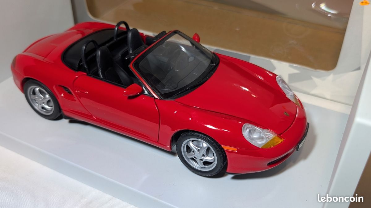 1/18 Porsche Boxster ut models rouge (image 1)