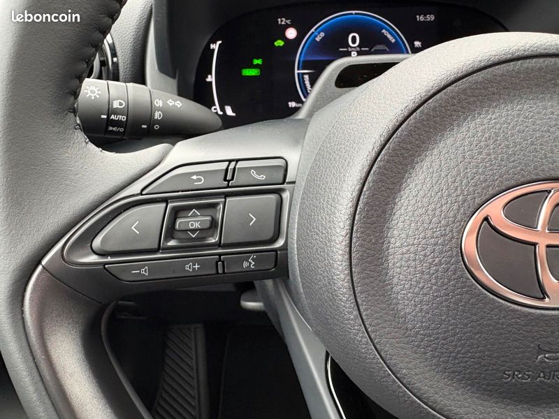 Toyota Yaris Hybride 116h Design PAC (image 8)