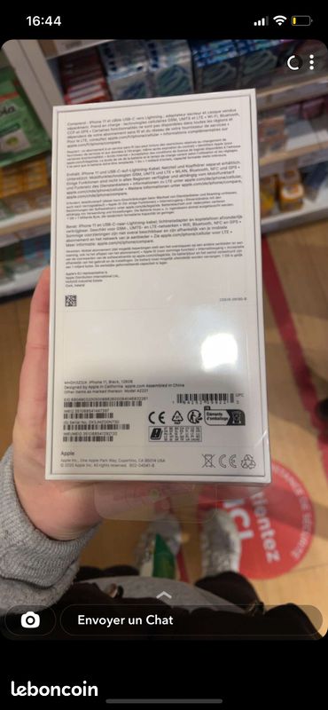 IPhone 11 (image 3)