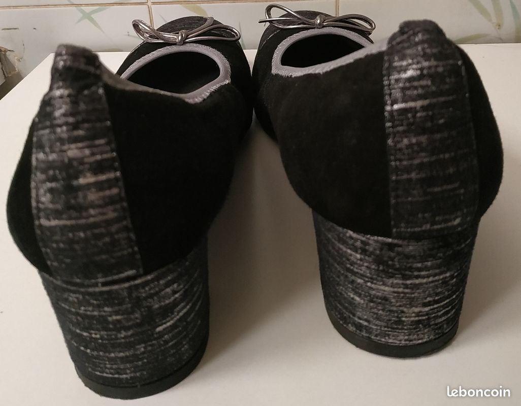 Escarpins en cuir, taille 38 (image 2)