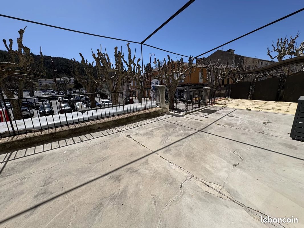 Appartement 3 pièces 75 m² · à Riez · 75 m² · 675 €/mois