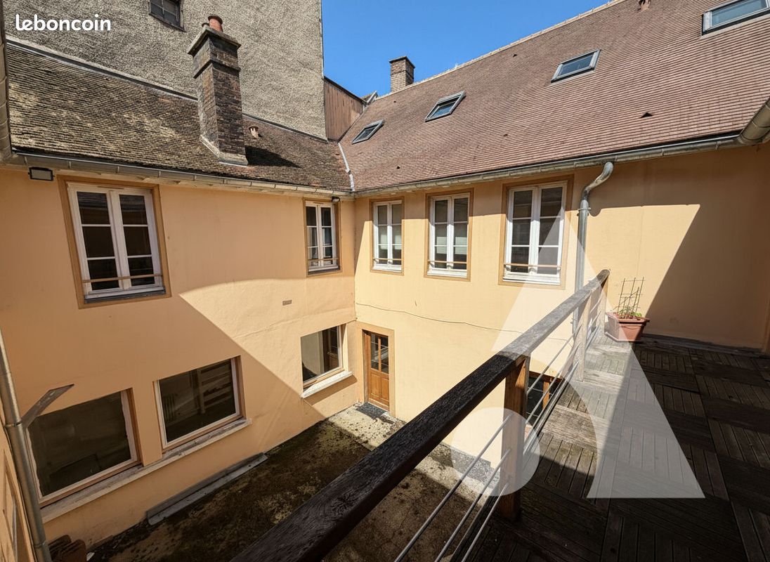 Maison 10 pièces 328 m² · à Troyes · 328 m² · 590 000 €