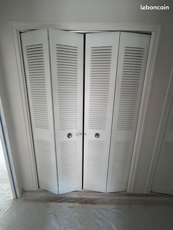 Portes métalliques de placard (image 2)