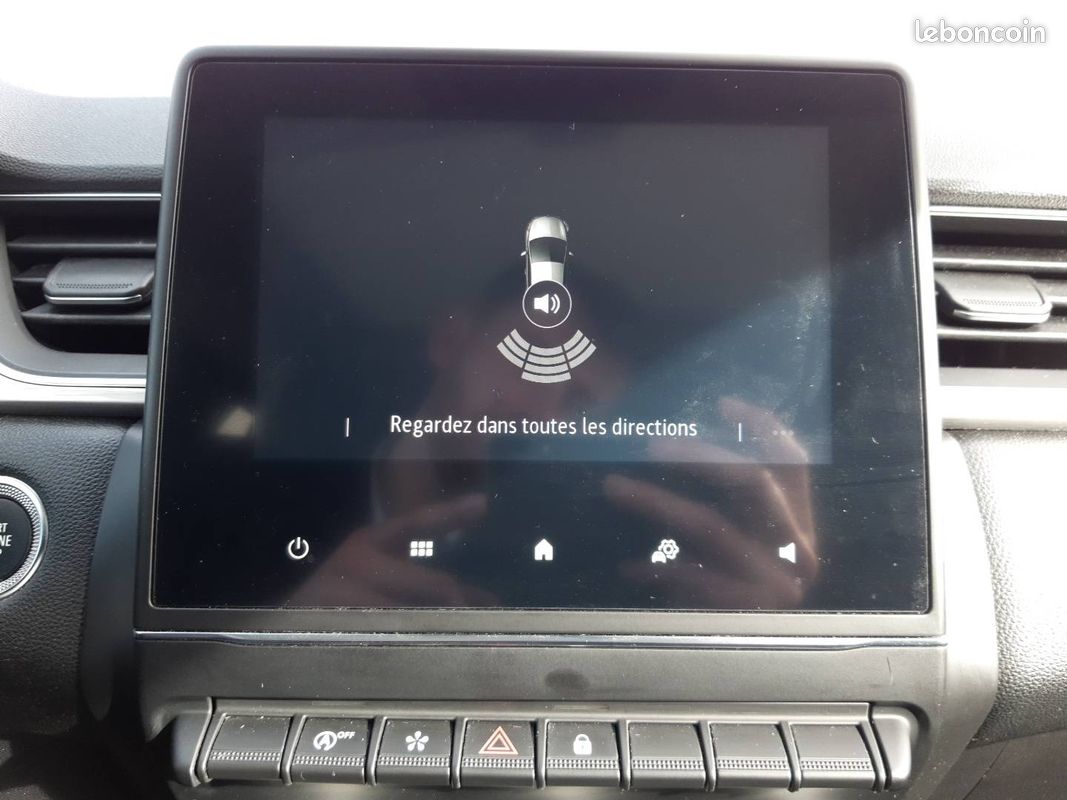 RENAULT Captur Blue dCi 115 EDC Intens (image 27)